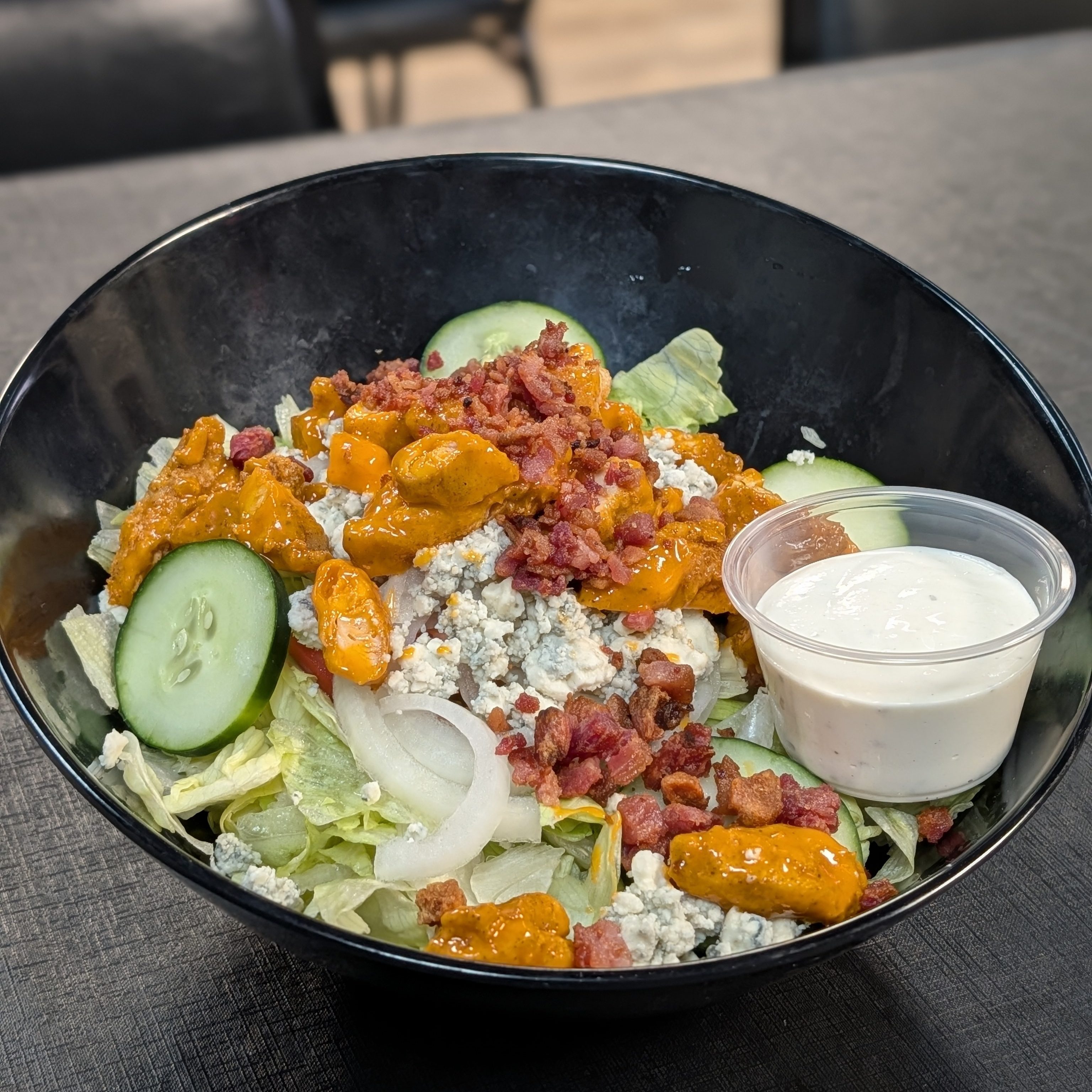 Buffalo Bleu Salad.